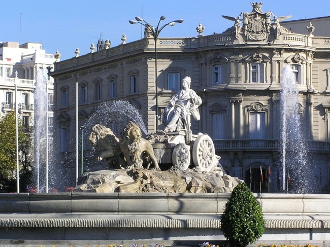 Fuente de Cibeles Fuente de Cibeles