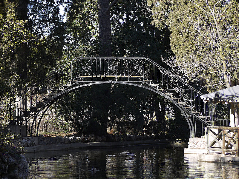 Puente de Hierro del Parque de El Capricho