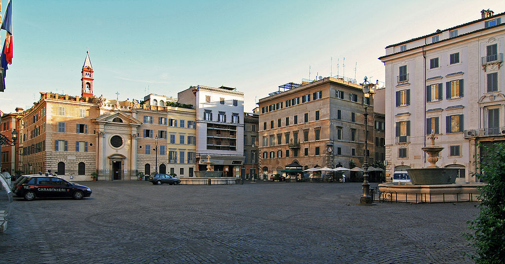 Plaza Farnese