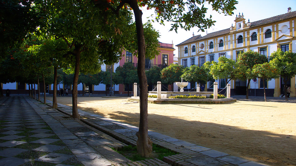 Patio de Banderas (Sevilla)